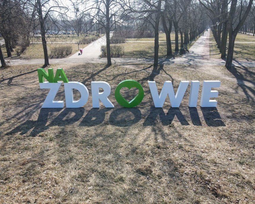 Witacz w parku na Zdrowiu fot. ŁÓDŹ.PL